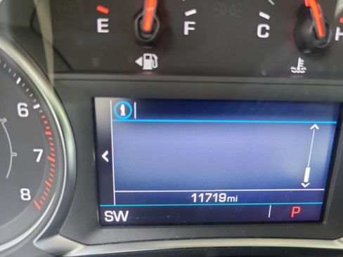 Used 2023 GMC Acadia SLE w/ Driver Convenience Package AWD/4WD image 25