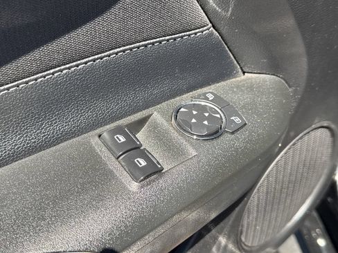 Used 2021 Ford Mustang GT RWD image 31