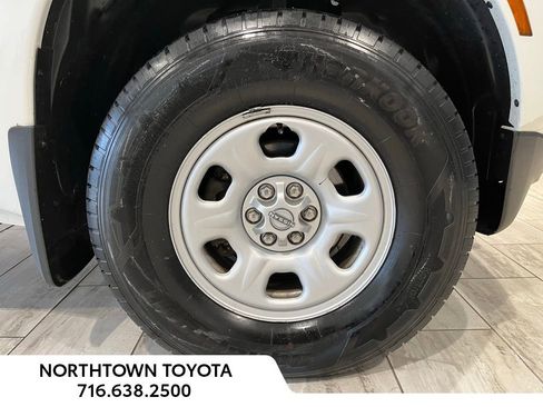 Used 2023 Nissan Frontier S w/ Technology Package image 29