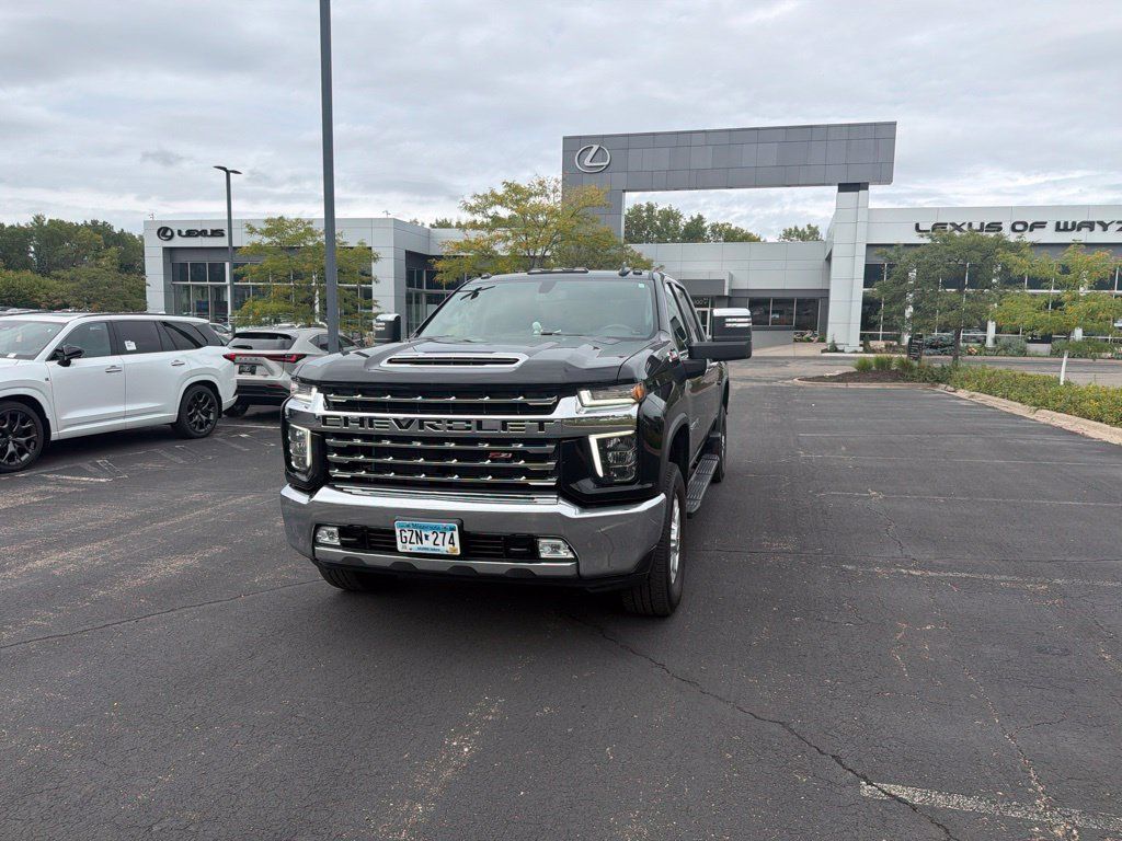 Used 2021 Chevrolet Silverado 2500 LTZ w/ Z71 Off-Road Package AWD/4WD image 6