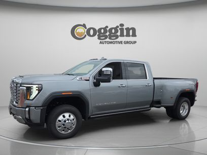 Used 2026 GMC Sierra 3500 Denali w/ Denali Reserve Package