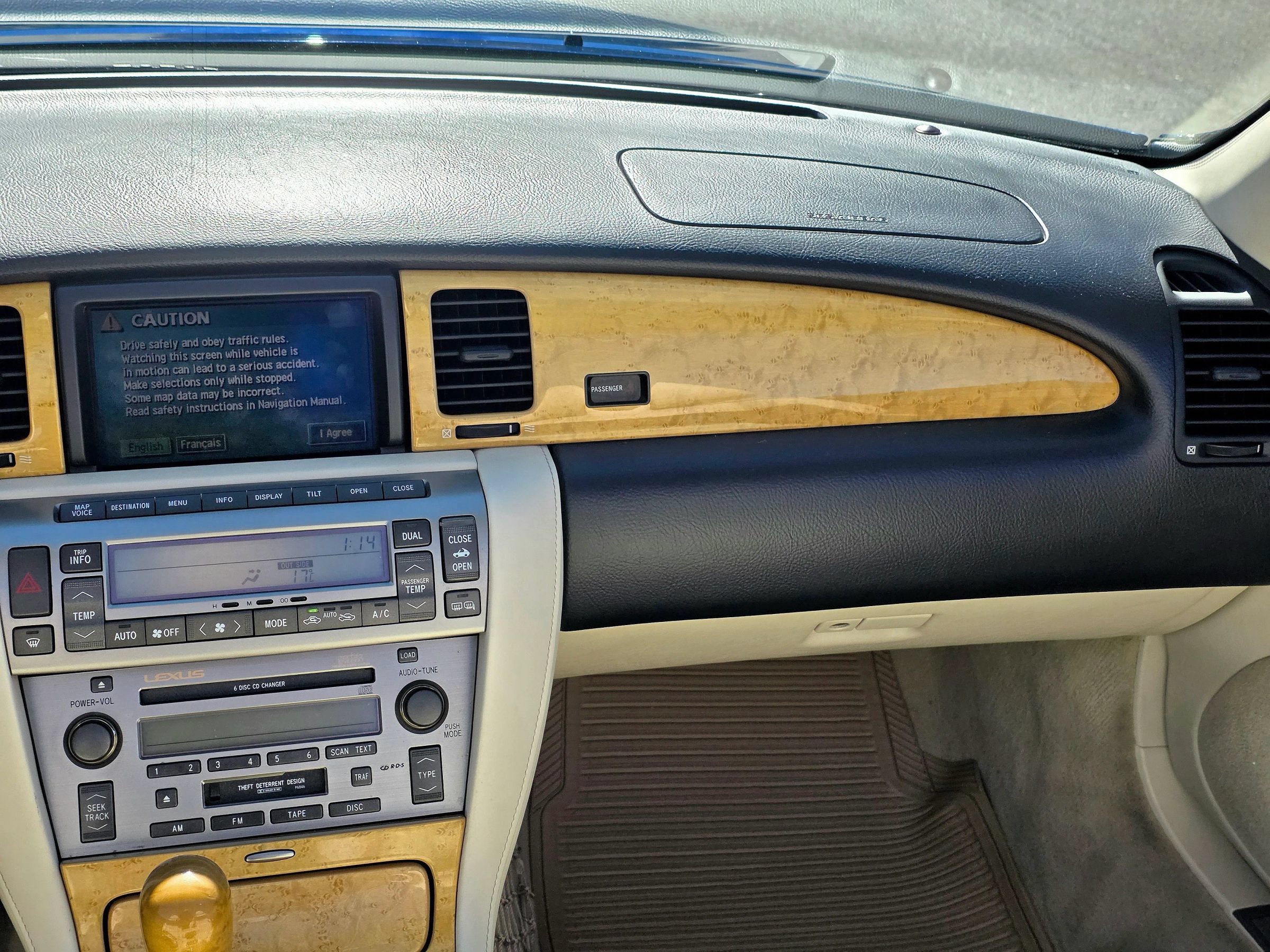 Used 2005 Lexus SC 430 Convertible RWD image 38