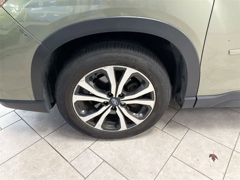Used 2020 Subaru Forester Limited image 13