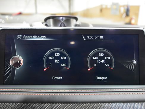 Used 2016 BMW X5 M image 36