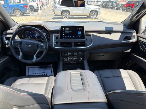 Used 2022 Chevrolet Tahoe RST w/ Sport Performance Package AWD/4WD image 20