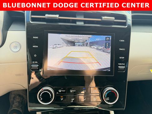 Used 2023 Hyundai Tucson SEL AWD/4WD image 16