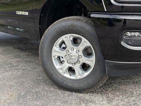 New 2025 RAM 2500 Lone Star image 3