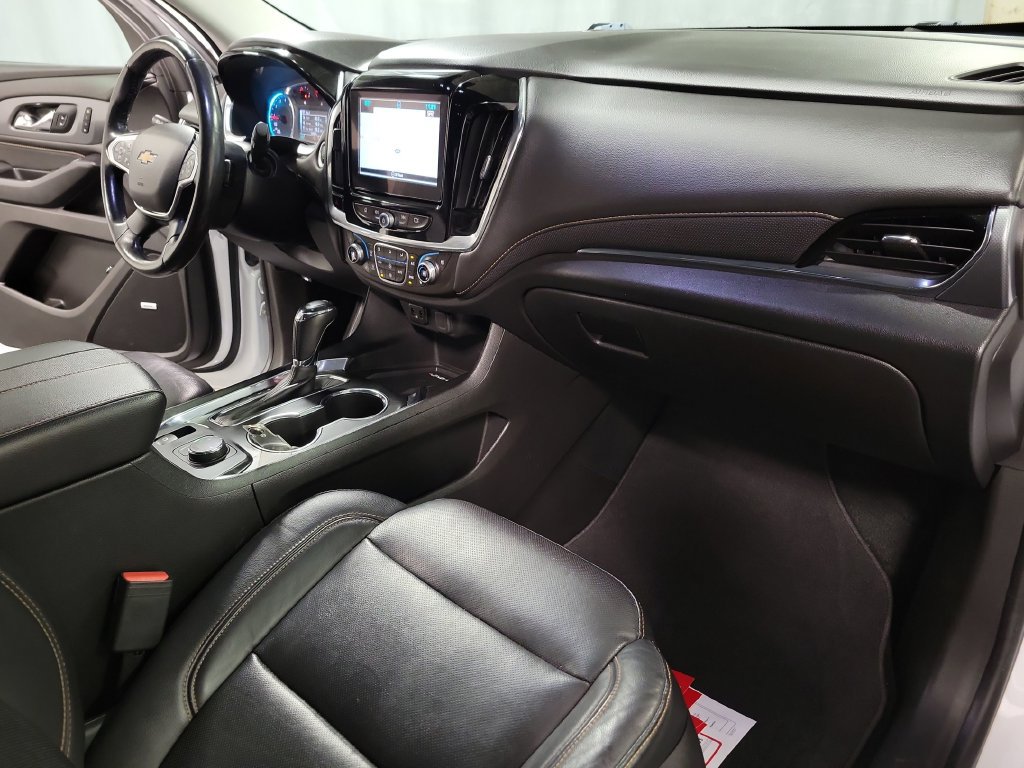 Used 2018 Chevrolet Traverse Premier w/ LPO, Floor Liner Package AWD/4WD image 38