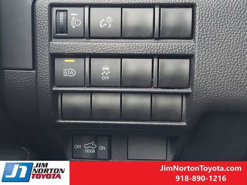 Used 2024 Toyota Tacoma SR RWD image 22