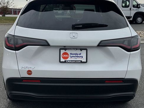 New 2026 Honda HR-V LX image 4