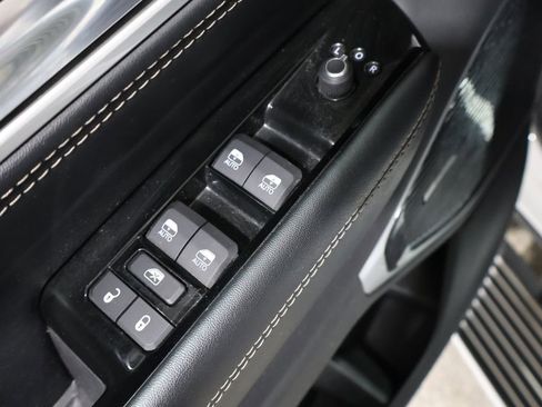 Used 2022 Jeep Wagoneer Series III w/ Premium Group I image 14