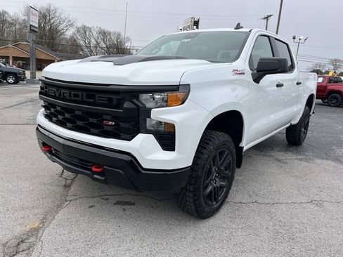 New 2026 Chevrolet Silverado 1500 Custom Trail Boss AWD/4WD image 7