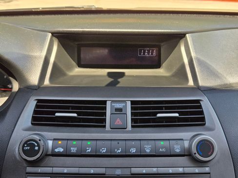 Used 2011 Honda Accord SE image 17