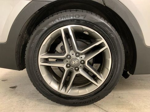 Used 2017 Hyundai Santa Fe SE w/ SE Ultimate Tech Package 03 image 28