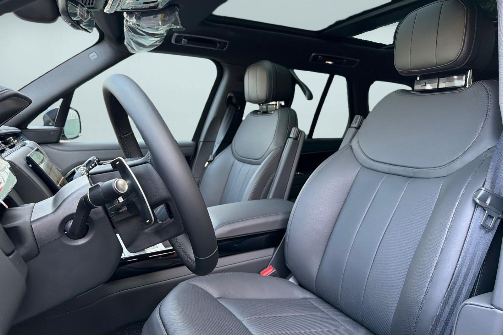 New 2026 Land Rover Range Rover SE AWD/4WD image 5
