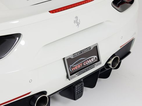 Used 2019 Ferrari 488 Spider image 61