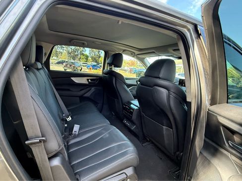 Used 2024 Acura MDX FWD image 4