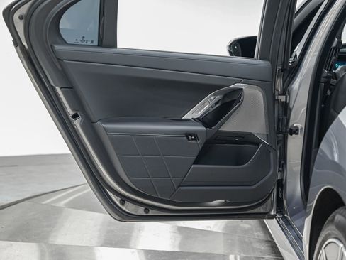 Used 2025 BMW 740i xDrive 740i xDrive image 26