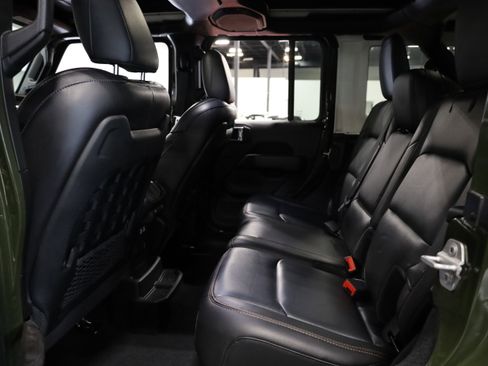 Used 2021 Jeep Wrangler Unlimited Rubicon w/ Trailer Tow Package image 38