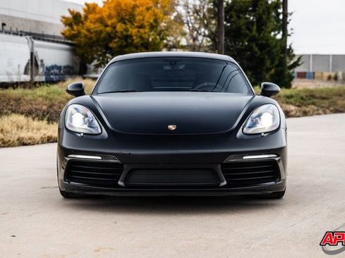 Used 2017 Porsche 718 Cayman image 13