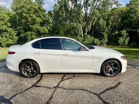 Used 2021 Alfa Romeo Giulia Ti Sport AWD/4WD image 5