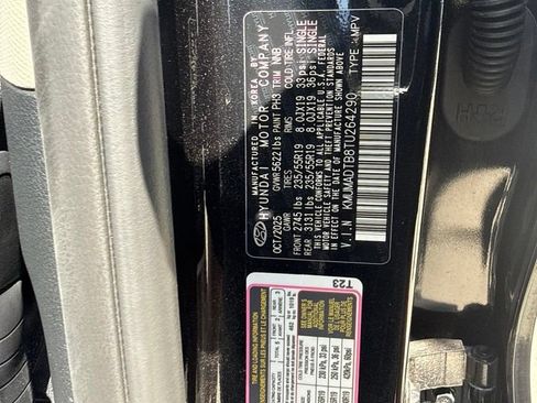 Certified 2026 Genesis GV70 2.5T AWD/4WD image 5