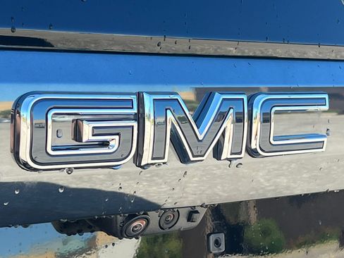 Used 2023 GMC Yukon Denali Ultimate AWD/4WD image 63