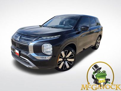 Used 2025 Mitsubishi Outlander SE
