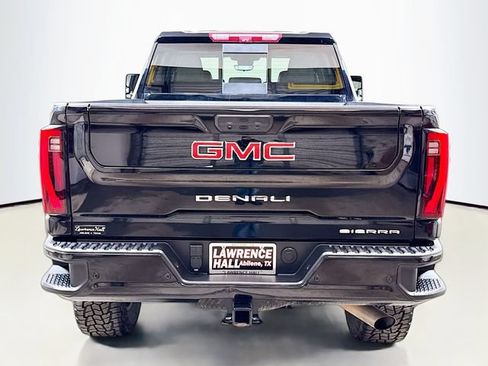 Used 2024 GMC Sierra 2500 Denali w/ Denali Reserve Package AWD/4WD image 5