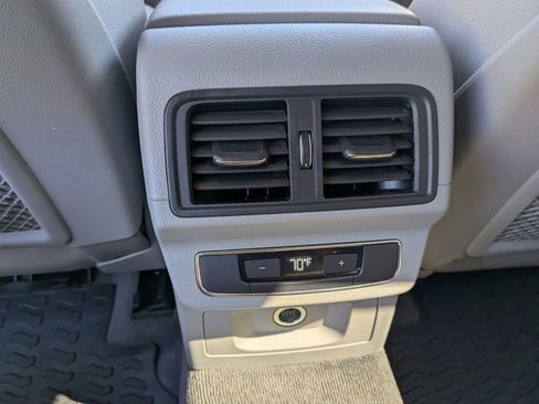 Used 2020 Audi Q5 2.0T Premium image 44