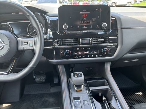 Used 2023 Nissan Pathfinder Rock Creek AWD/4WD image 28