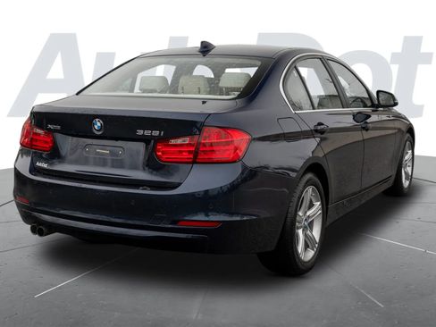 Used 2015 BMW 328i xDrive Sedan image 3
