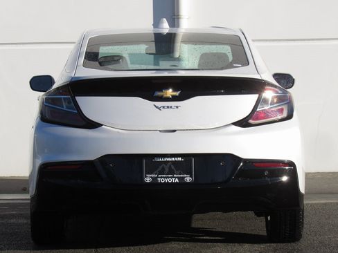 Used 2017 Chevrolet Volt Premier w/ Driver Confidence II Package image 7