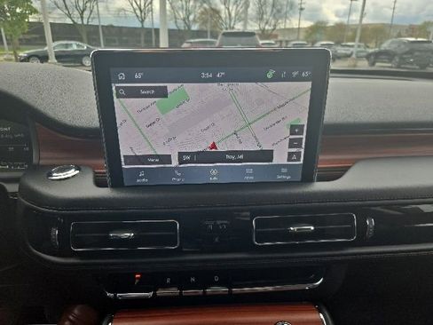 Certified 2024 Lincoln Aviator Reserve w/ Jet Package AWD/4WD image 38
