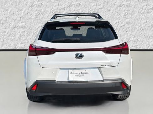 Used 2023 Lexus UX 250h FWD w/ Accessory Package (Z2) image 4
