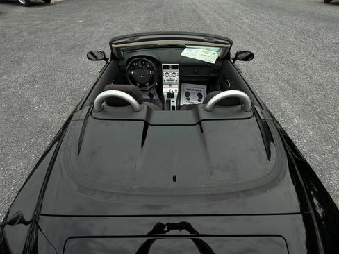 Used 2006 Chrysler Crossfire Convertible RWD image 18