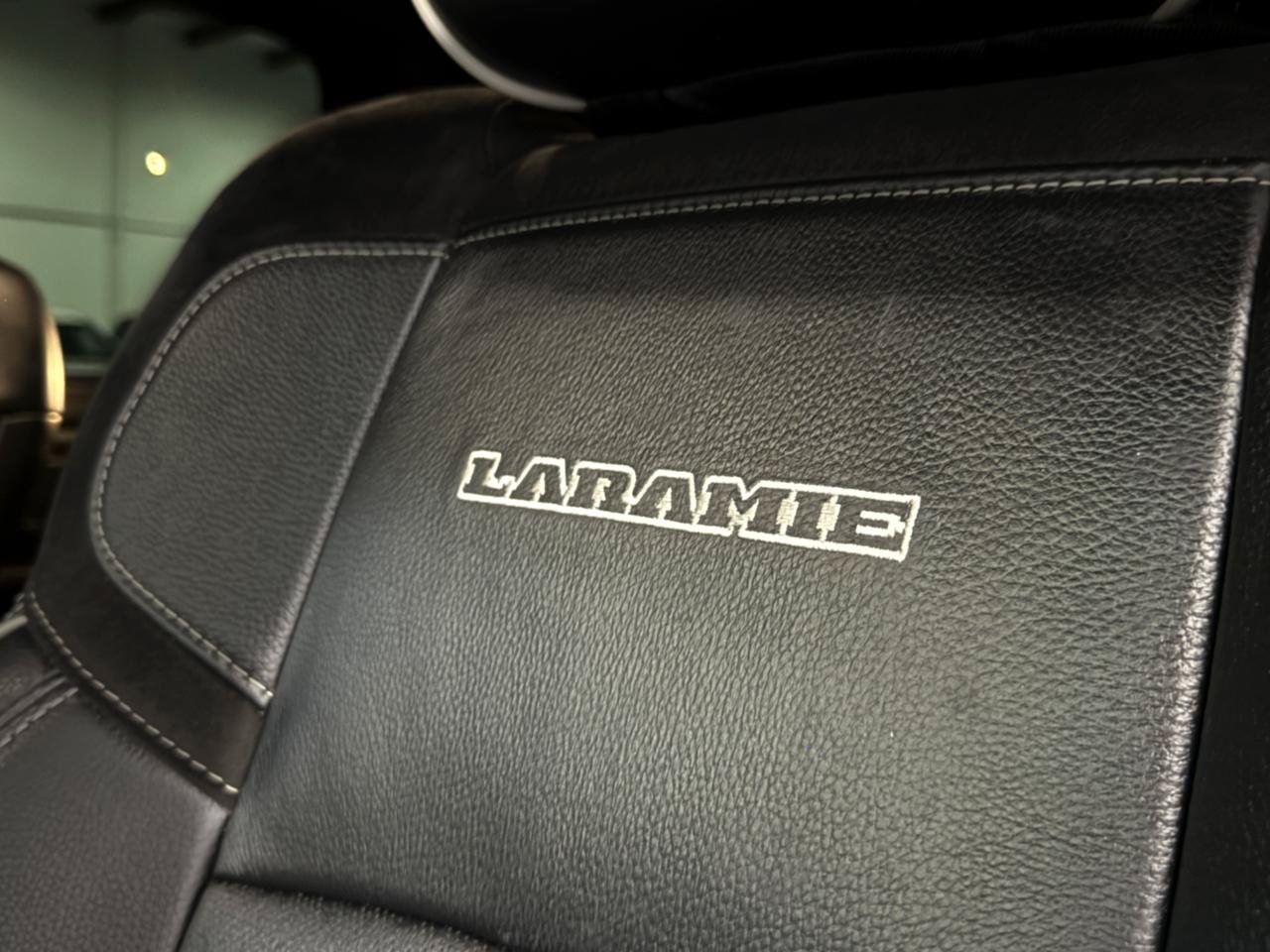 Used 2023 RAM 2500 Laramie w/ Night Edition AWD/4WD image 14
