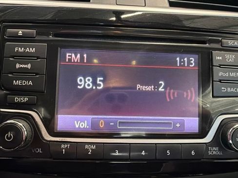 Used 2017 Nissan Sentra SV FWD image 16
