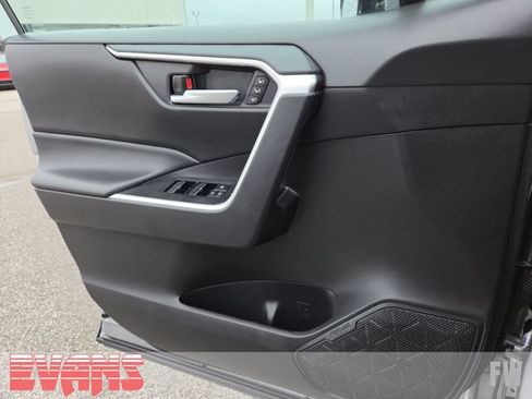 Used 2023 Toyota RAV4 XLE Premium AWD/4WD image 18