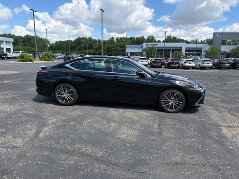 Used 2023 Lexus ES 350 w/ Accessory Package (Z2) FWD image 20