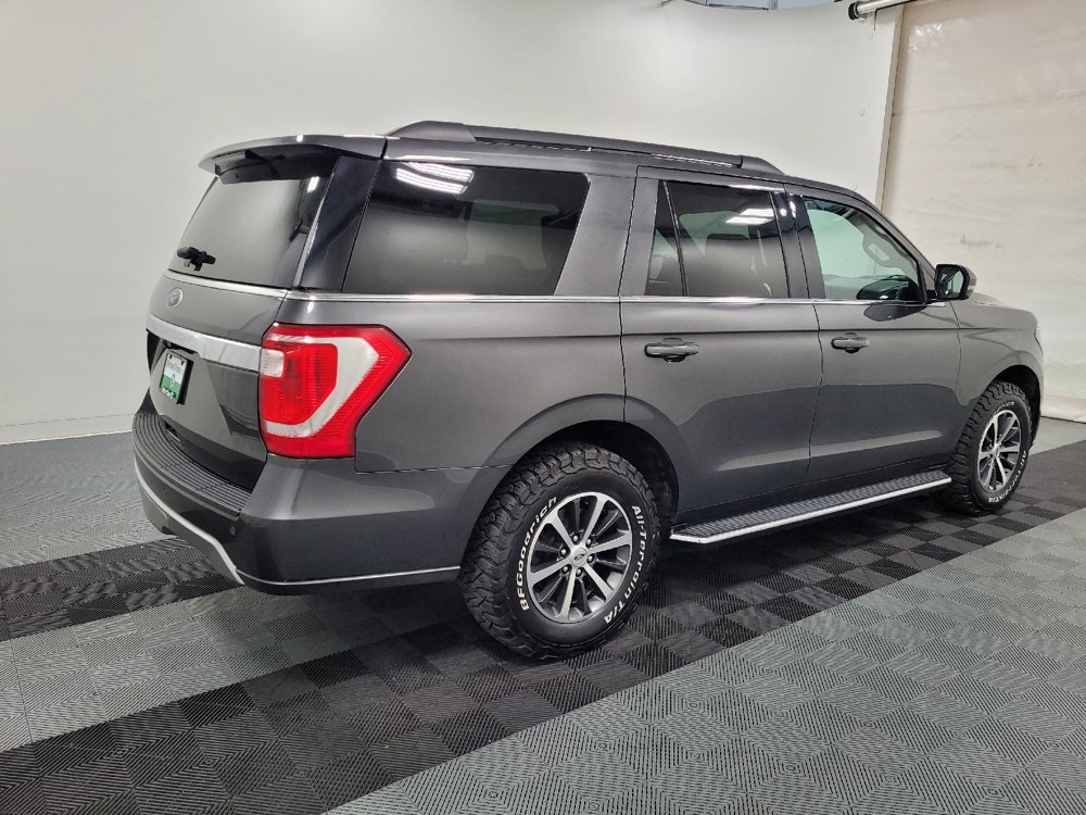Used 2020 Ford Expedition XLT w/ Equipment Group 202A AWD/4WD image 10