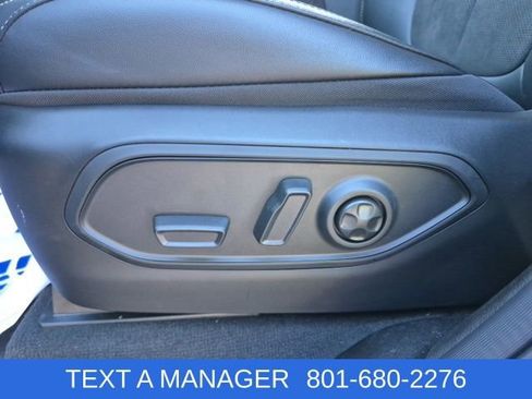 New 2026 Jeep Grand Cherokee Altitude image 17