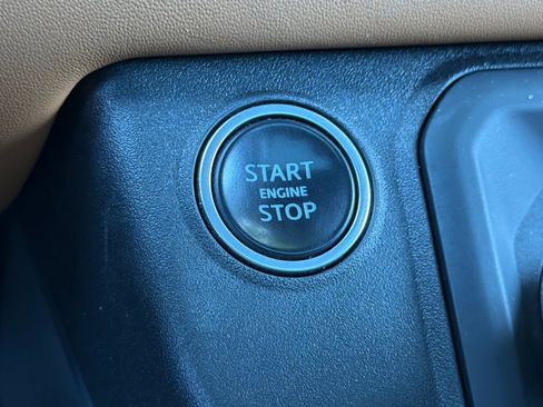 Used 2020 Land Rover Defender 110 X AWD/4WD image 16