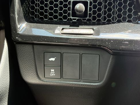 Used 2024 Honda CR-V EX-L image 17