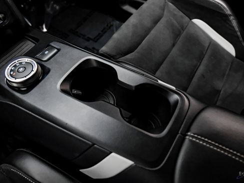 Used 2022 Ford Mustang Shelby GT500 w/ Technology Package image 57