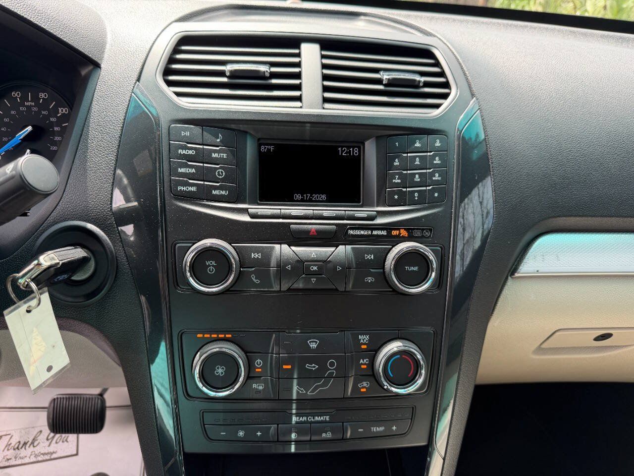Used 2019 Ford Explorer FWD image 14