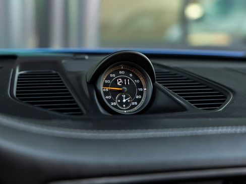 Certified 2018 Porsche 911 GT3 image 38