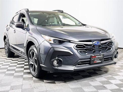 Used 2024 Subaru Crosstrek 2.0i Premium image 1