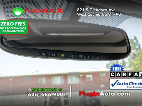 Used 2016 Lexus IS 200t w/ F Sport Package RWD image 20