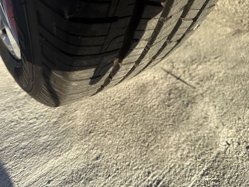 Used 2011 Buick LaCrosse CXL w/ Driver Confidence Package image 10